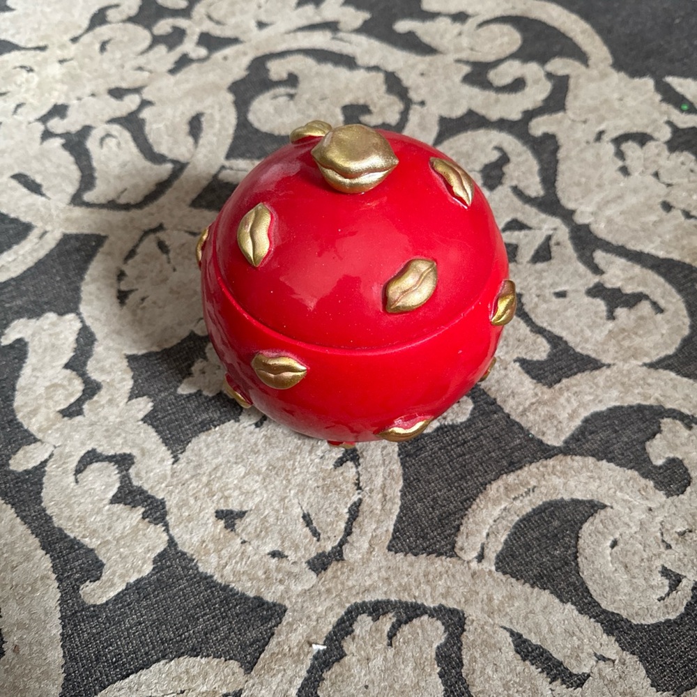 Red and Gold lips trinket jewelry box Sphere - Picture 3 of 3